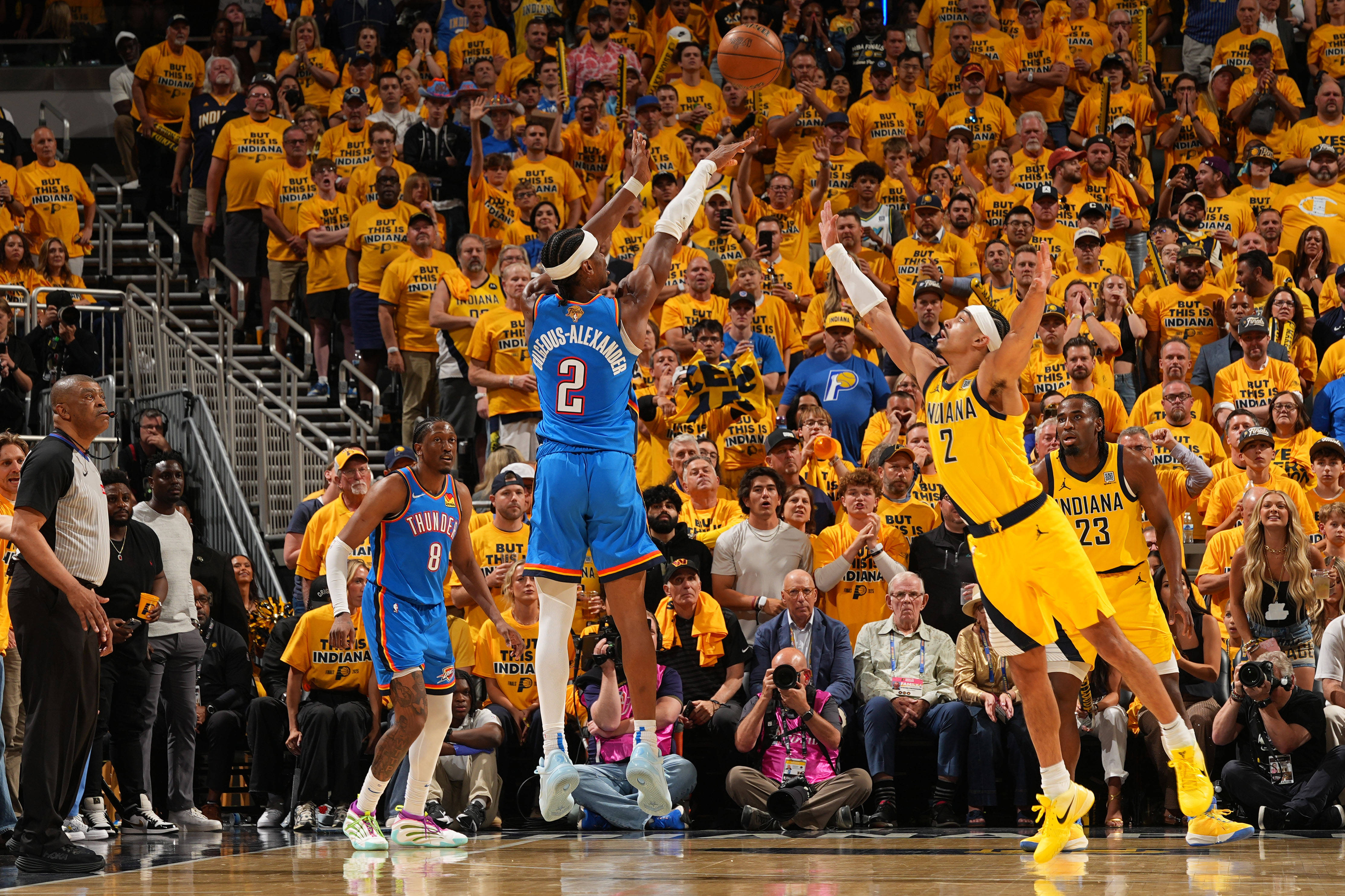 掘金力克步行者，戈贝尔统治全场