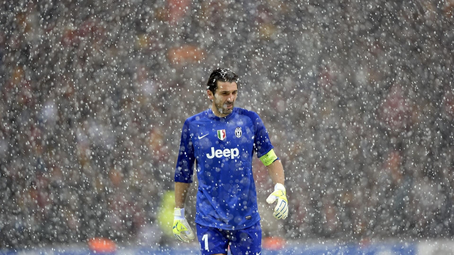 年度焦点之战之夜，迪马利亚的绝杀与阿根廷的百年救赎