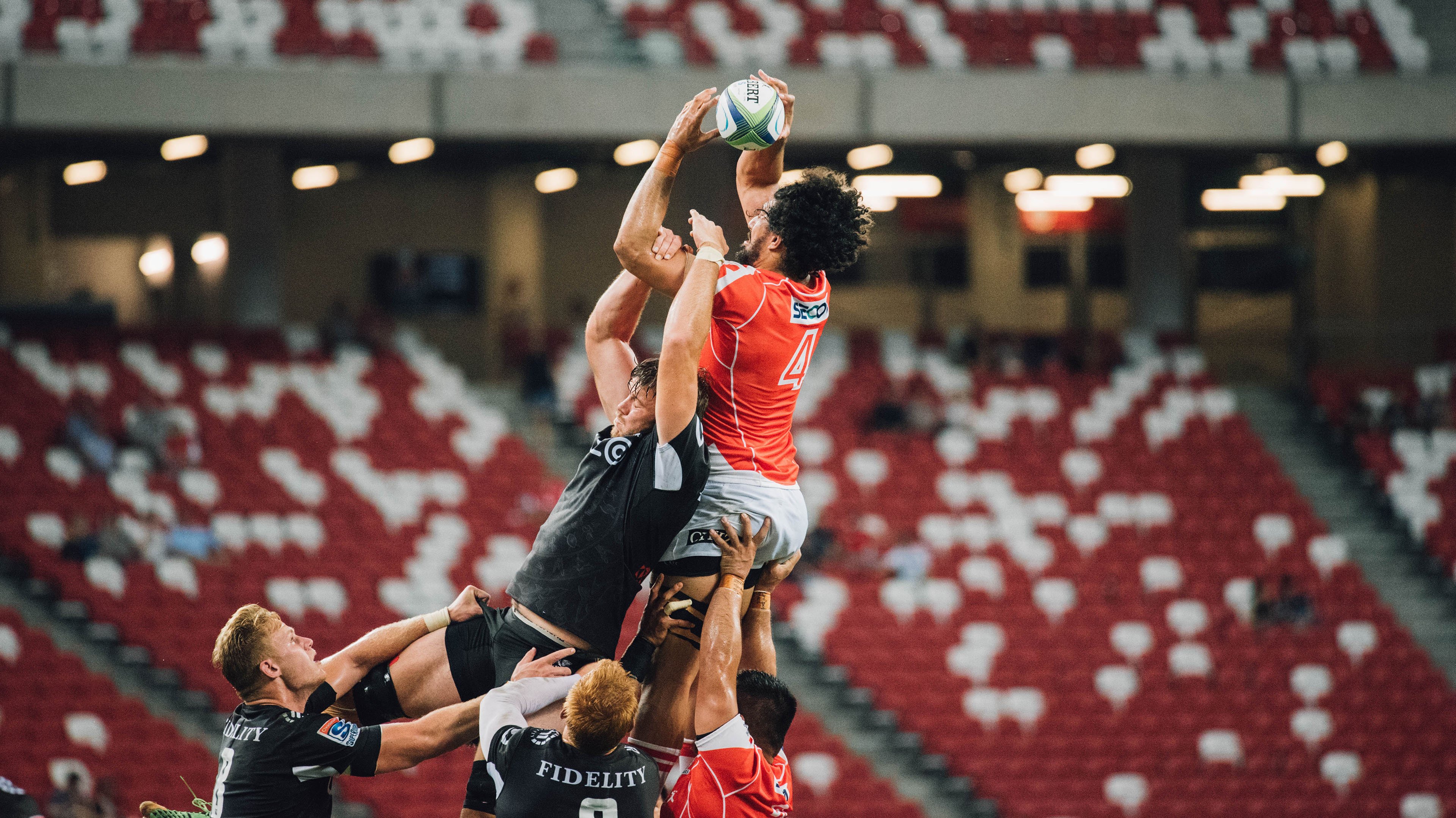 皮克一夫当关,卡塔尔用非典型胜利改写足球叙事